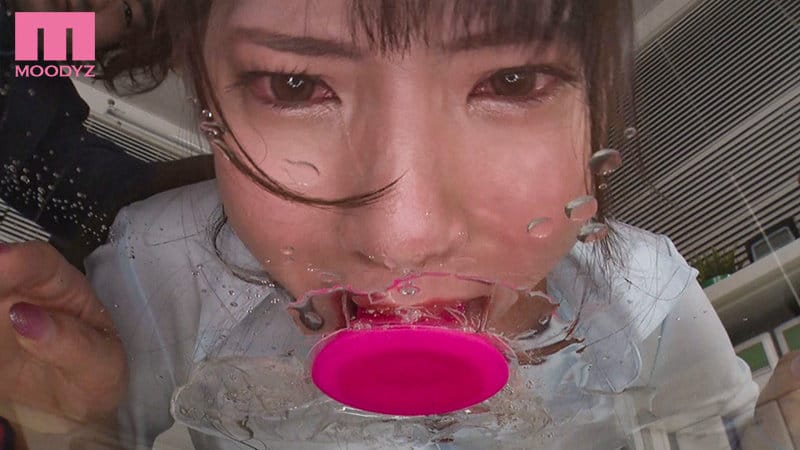 【パンスト美女×手マンに濡れる】無理やりフェラさせられヨダレを垂れ流す！バックからパコられ強引にイカされちゃうｗ