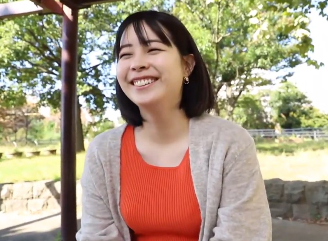 【人妻NTR企画】見た目清楚な奥様とハメ撮り不倫！初めて会った男の指で甘い声を漏らし大胆に跨って肉棒にしゃぶりつくｗ