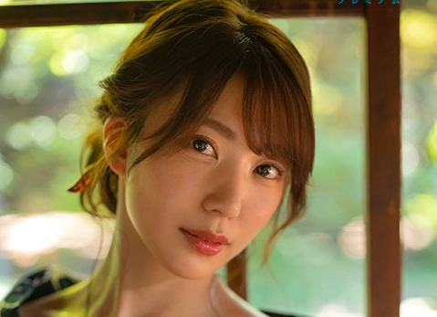 【浴衣美女×淫らな手コキ】立ったまま手マンされ気持ち良くて倒れそう！顔面騎乗位でアソコを舐められマン汁溢れ出すｗ