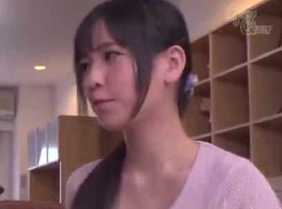 【美人嫁×フェラ抜き】義父に正常位で責められ思わず感じちゃう！油断してたらたっぷりと種付けされてしまうｗ