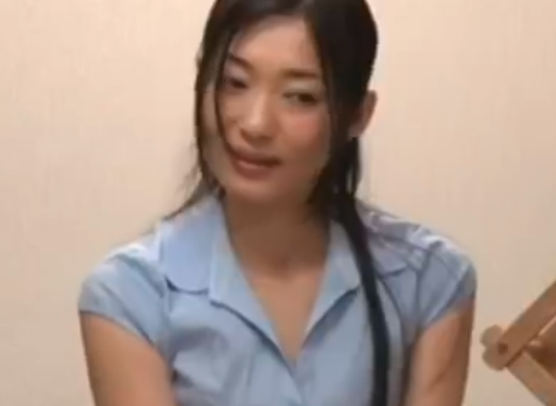 【美人奥さん×フェラ抜き】電マやバイブでアソコを責められマン汁が止まらない！クンニされるともう大洪水ｗ