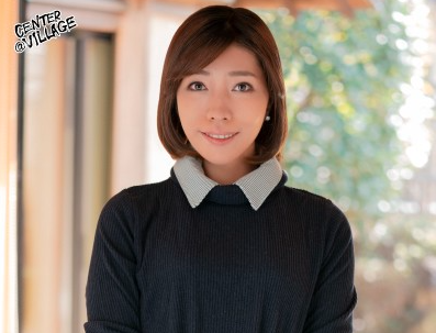 【三十路妻×中出し】自分のお口で硬くした他人棒でハメられちゃう！激しく突かれて淫らなアヘ顔でイカされるｗ