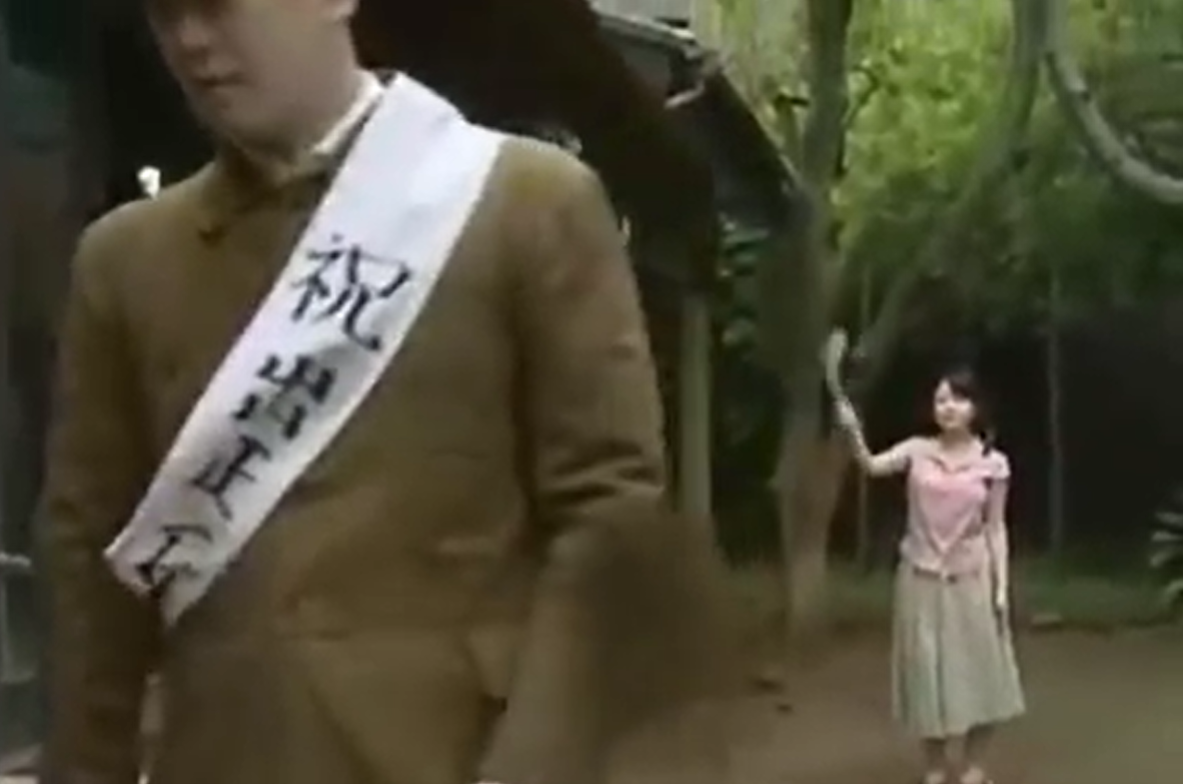 『あっ♡ああ♡』今を生きる兵隊さんの為に家族が一肌脱いで服も脱ぐ！禁断の家庭内交尾でチ●ポをおもてなしする女達！